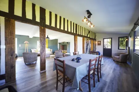 Chateau Bellevue, Château à Aspires avec Tennis & Vue Vallée - Photo 8