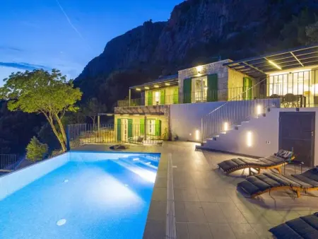 Villa 2M in Makarska, Maison 8 personnes à Makarska - Photo 2
