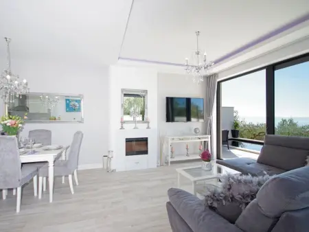 in Makarska mit Schöner Terrasse, Maison 6 personnes à Makarska - Photo 18