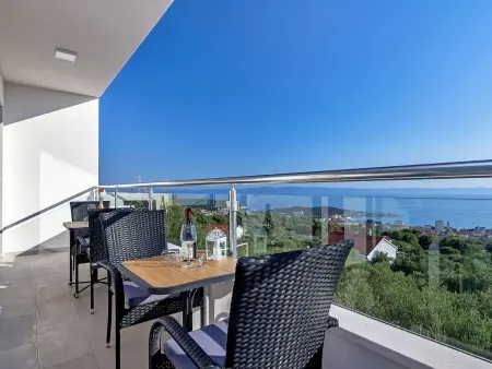 in Makarska mit Schöner Terrasse, Maison 6 personnes à Makarska - Photo 39