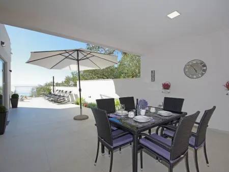 in Makarska mit Schöner Terrasse, Maison 6 personnes à Makarska - Photo 47