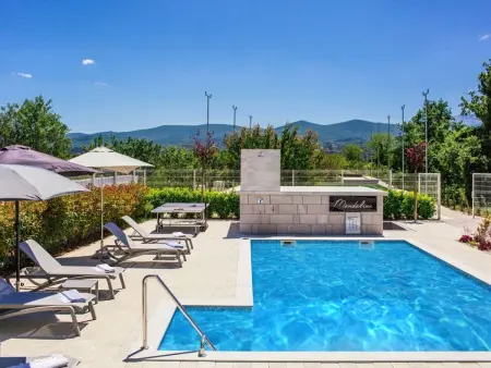 Villa 'Villa Mandalina.HR', Maison 7 personnes à Imotski - Photo 7