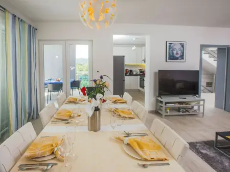 Villa 'Villa Mandalina.HR', Maison 7 personnes à Imotski - Photo 26