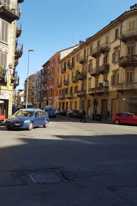 Wohnung 'Ascar' mit Balkon, Appartement 3 personnes à Torino - Photo 2