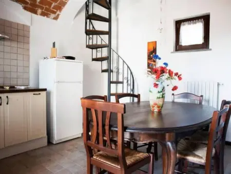 Wohnung in Brusasco mit Garten, Terrasse und Grill - Photo 13