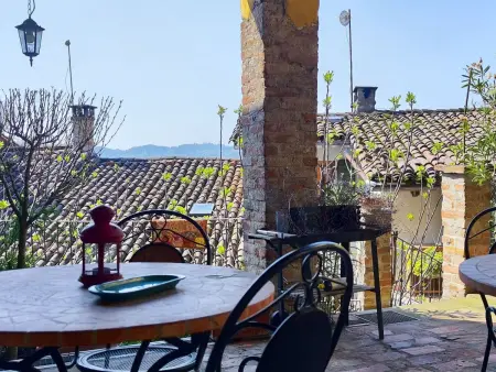 Wohnung in Brusasco mit Garten, Terrasse und Grill - Photo 25