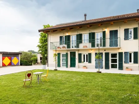 mit privatem Pool, AC und Weinkeller, Maison 8 personnes à Cisterna d'Asti - Photo 3