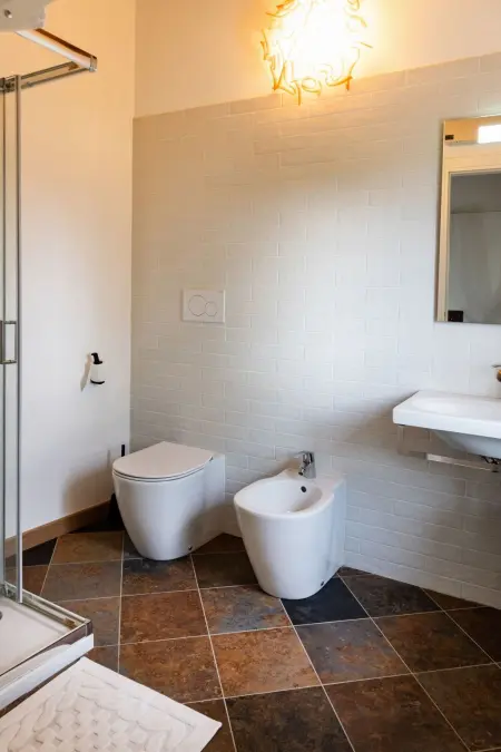 mit privatem Pool, AC und Weinkeller, Maison 8 personnes à Cisterna d'Asti - Photo 24