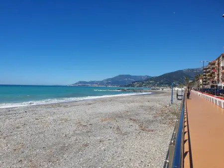 Casa Emma by Holiday World, Appartement 4 personnes à Ventimiglia - Photo 16