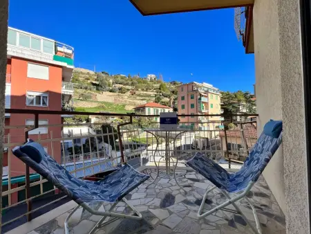 für 4 Personen ca. 80 m&sup2; in Sanremo, Norditalien (Ligurien) - Photo 3
