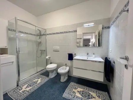 für 4 Personen ca. 80 m&sup2; in Sanremo, Norditalien (Ligurien) - Photo 4