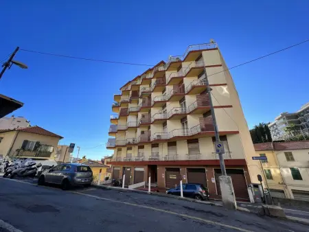 für 4 Personen ca. 80 m&sup2; in Sanremo, Norditalien (Ligurien) - Photo 15