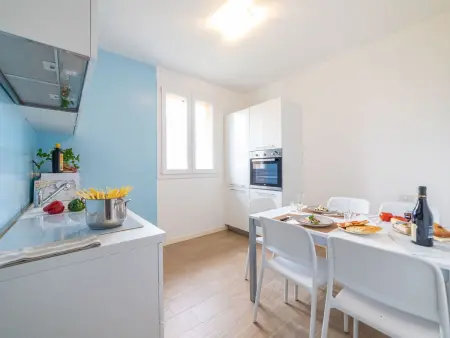 Wohnung mit Balkon, Appartement 6 personnes à Borghetto Santo Spirito - Photo 7