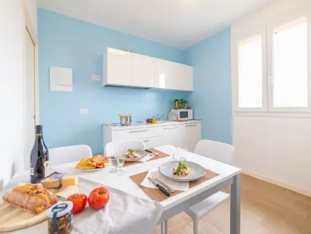 Wohnung mit Balkon, Appartement 6 personnes à Borghetto Santo Spirito - Photo 8
