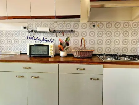 Mare e Mimose von Holiday World, Appartement 4 personnes à Pietra Ligure - Photo 2