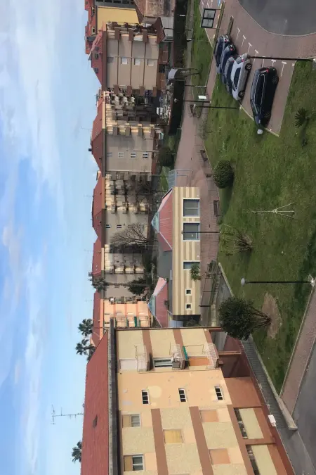 'White' mit Balkon, Appartement 4 personnes à Pietra Ligure - Photo 15