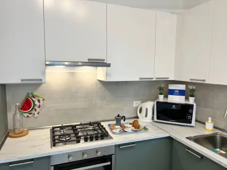 für 4 Personen ca. 40 m&sup2; in Pietra Ligure, Norditalien (Ligurien) - Photo 1
