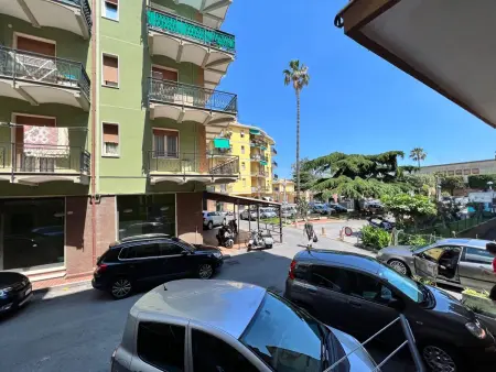 für 4 Personen ca. 40 m&sup2; in Pietra Ligure, Norditalien (Ligurien) - Photo 15
