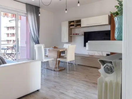 Wohnung 'Il Girasole' Seeblick, Appartement 6 personnes à Castelletto sopra Ticino - Photo 11