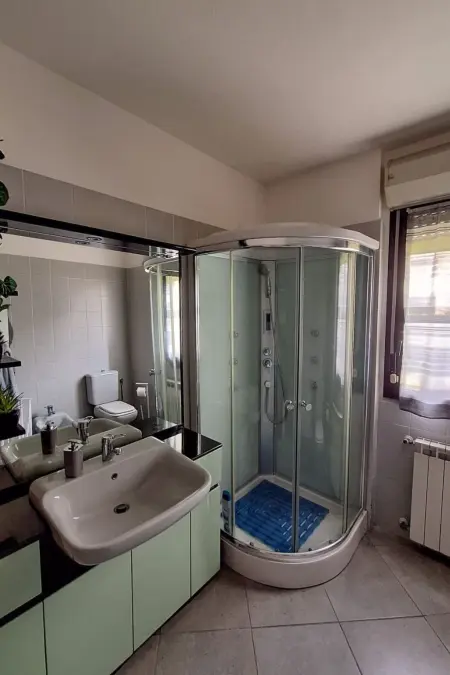 Lago Maggiore Gärten Wohnung, Appartement 5 personnes à Verbania - Photo 9