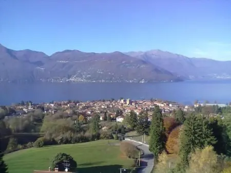 mit Blick auf den Lago Maggiore, Appartement 4 personnes à Luino - Photo 1