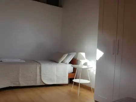 Dachgeschosswohnung am See für 6 Personen, Appartement 6 personnes à Domaso - Photo 7
