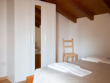 Dachgeschosswohnung am See für 6 Personen, Appartement 6 personnes à Domaso - Photo 12