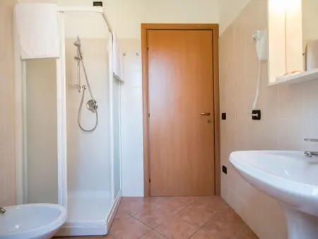 Wohnung in Domaso mit privatem Parkplatz, Appartement 4 personnes à Domaso - Photo 7