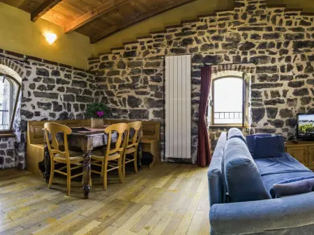 Open Space Penthouse im Schloss mit Seeblick, Appartement 6 personnes à Fonteno - Photo 2