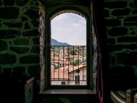Open Space Penthouse im Schloss mit Seeblick, Appartement 6 personnes à Fonteno - Photo 8