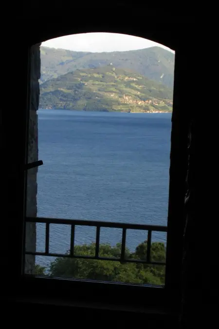 Open Space Penthouse im Schloss mit Seeblick, Appartement 6 personnes à Fonteno - Photo 59