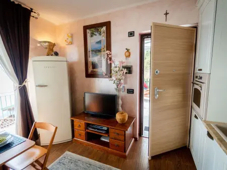 Mantegna - garten mit seeblick und schwimmbad, Appartement 4 personnes à Fonteno - Photo 6