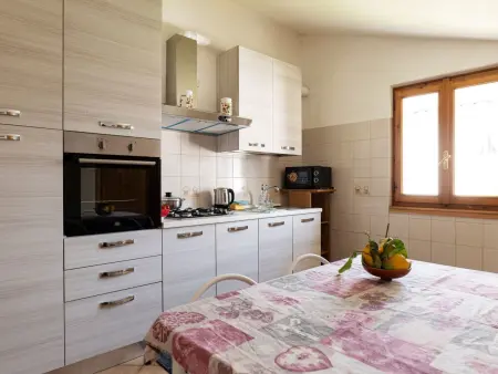 Gioia del Verde - Raum, Terrasse und Seeblick, Appartement 5 personnes à Fonteno - Photo 2