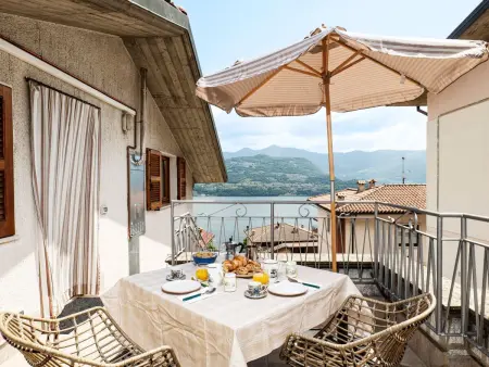 Gioia del Verde - Raum, Terrasse und Seeblick, Appartement 5 personnes à Fonteno - Photo 6