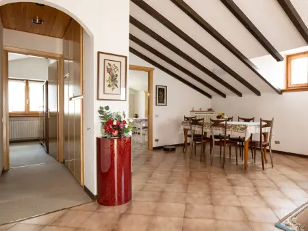 Gioia del Verde - Raum, Terrasse und Seeblick, Appartement 5 personnes à Fonteno - Photo 10