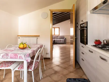 Gioia del Verde - Raum, Terrasse und Seeblick, Appartement 5 personnes à Fonteno - Photo 17