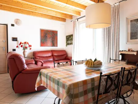 'La Villetta' mit Schwimmbad, Appartement 5 personnes à Fonteno - Photo 3