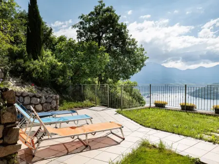 'La Villetta' mit Schwimmbad, Appartement 5 personnes à Fonteno - Photo 4