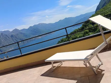 Le Terrazze - Drei-Zimmer-Wohnung mit Terrasse, Appartement 4 personnes à Fonteno - Photo 12