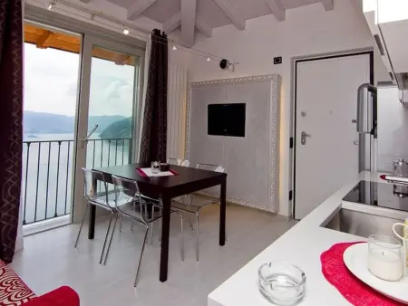 Beatrice - Haus mit Pool und Terrasse am Iseosee - Photo 8