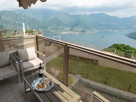 Terrazza a Lago - Dreizimmerwohnung mit Terrasse und Schwimmbad - Photo 1