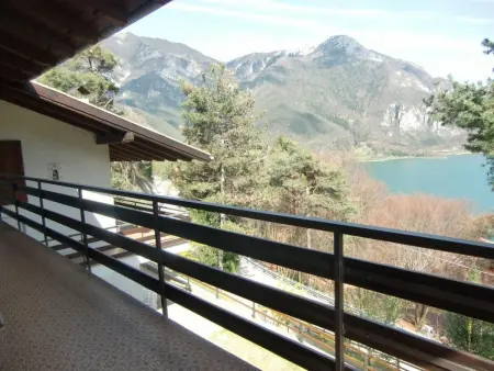 Wohnung im ersten Stock mit schönem Seeblick, Appartement 5 personnes à Bezzecca - Photo 8