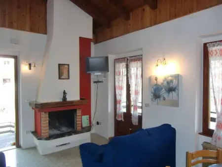 Wohnung im ersten Stock mit schönem Seeblick, Appartement 5 personnes à Bezzecca - Photo 3