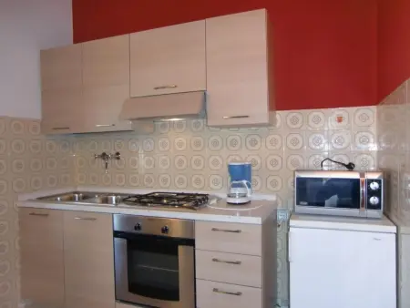 Wohnung im ersten Stock mit schönem Seeblick, Appartement 5 personnes à Bezzecca - Photo 6