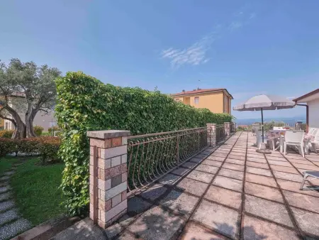 mit Seeblick und privatem Garten, Maison 6 personnes à Bardolino - Photo 42