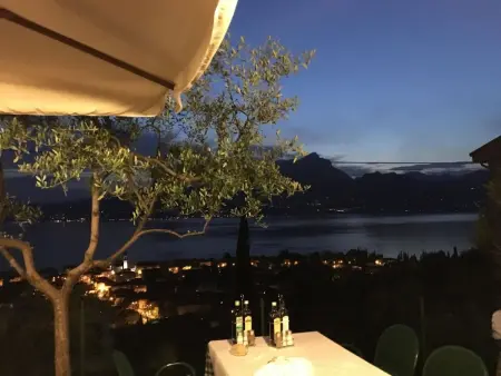 Villetta Montavolo in traumhafter Panoramalage, Maison 8 personnes à Bardolino - Photo 27