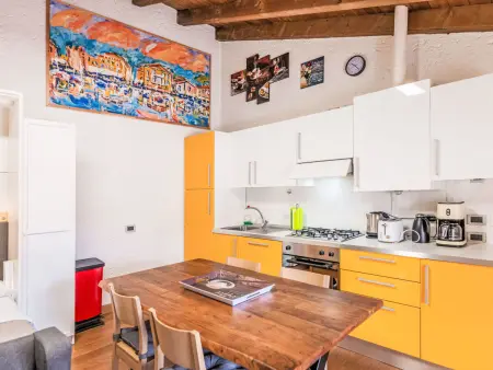 Aly d'angelo - im Turm, Appartement 4 personnes à Bardolino - Photo 4