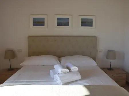 Wohnung im Resort mit großes Schwimmbad und Sportbereich - Photo 11