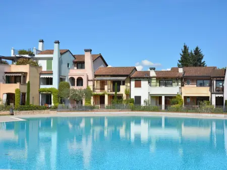 Wohnung mit Terrasse, Appartement 4 personnes à Peschiera del Garda - Photo 13