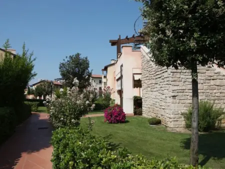 Wohnung mit Terrasse, Appartement 4 personnes à Peschiera del Garda - Photo 20